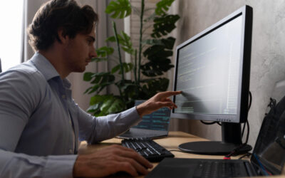 Escalando sistemas de benefícios com Quality Assurance independente 